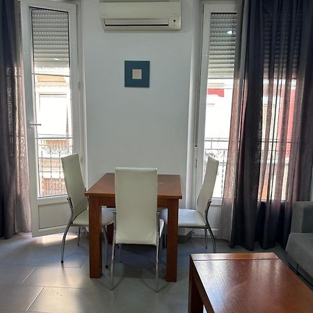 Apartamento Gran Via Granada Luaran gambar