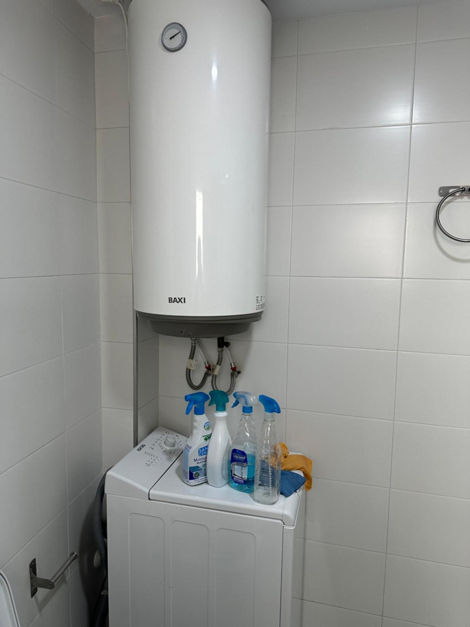 Apartamento Gran Via Granada Luaran gambar